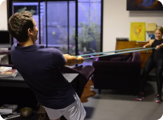 Cours de stretching à domicile avec un coach expert