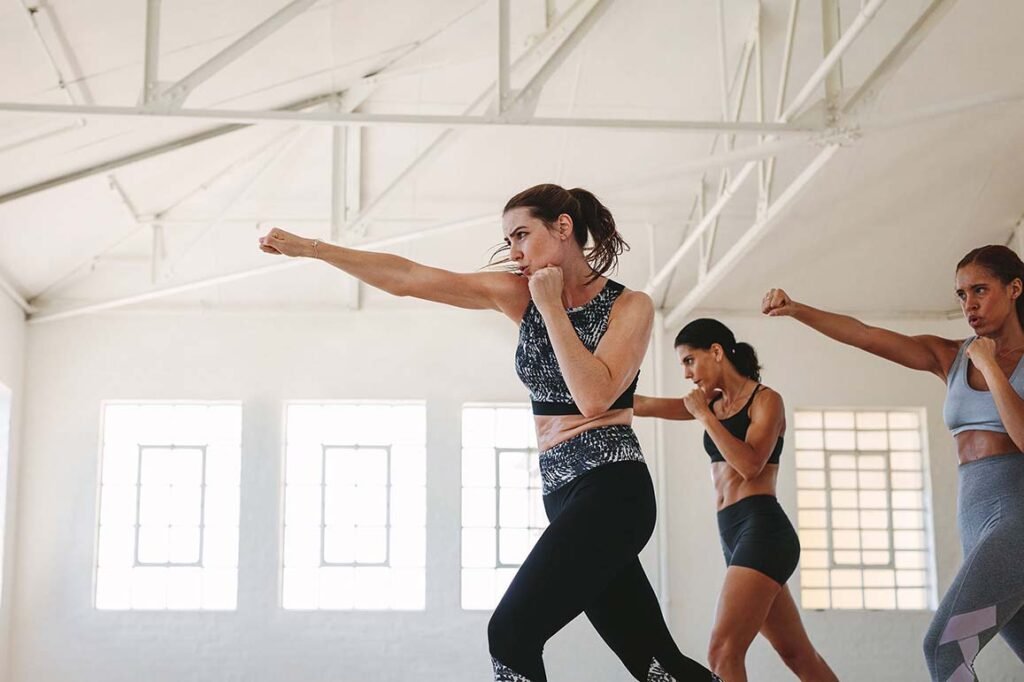 Séance de boxing en entreprise avec coach sportif