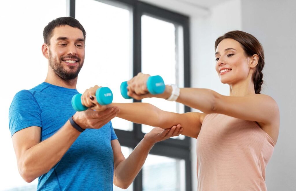 Cours personnalisé de musculation à la maison avec un coach sportif